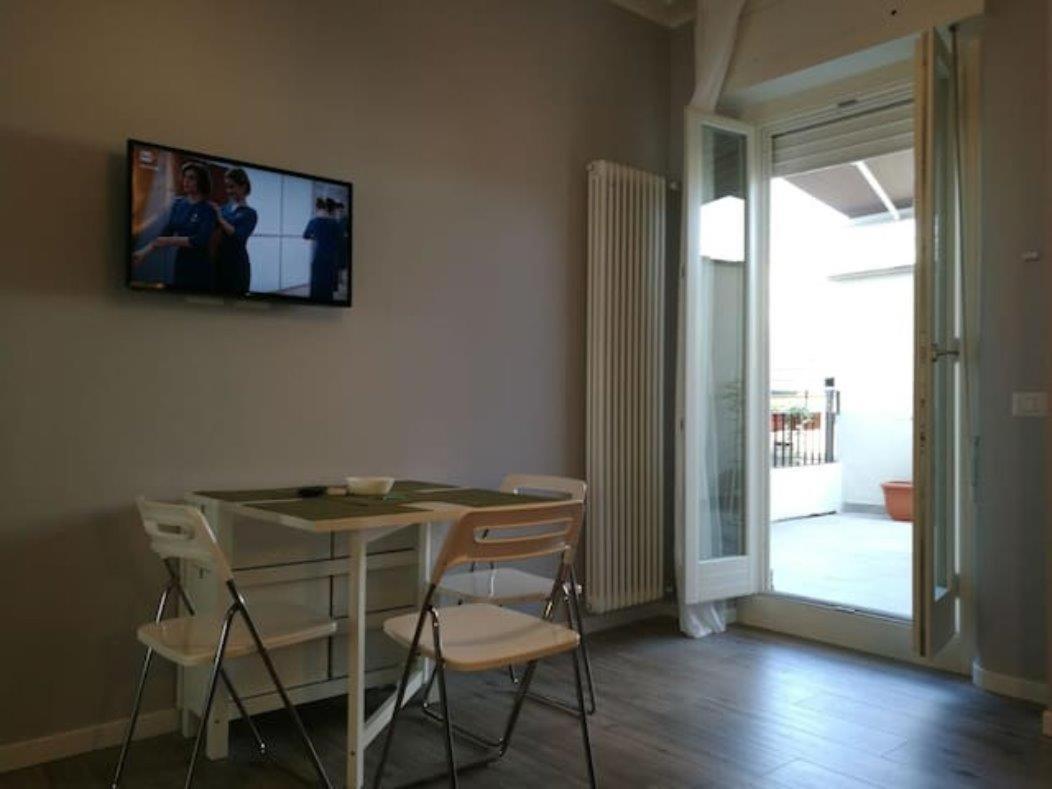 Appartamento Con Grande Terrazzo In Via Lomellina - Lome 527 Milaan Buitenkant foto