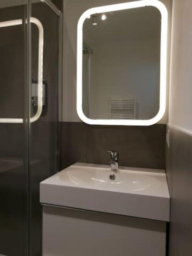 Appartamento Con Grande Terrazzo In Via Lomellina - Lome 527 Milaan Buitenkant foto